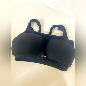 TOP IMPACT WITH PROTECTIONS BLACK BRA SKI women’s size IV hard plastic cup prote